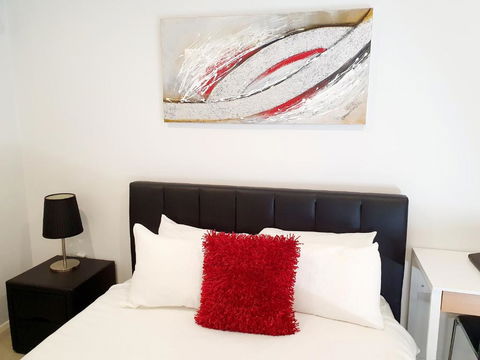 M5 West Perth Studio Apartment Near Kings Park - Accommodation Sunshine Coast 0