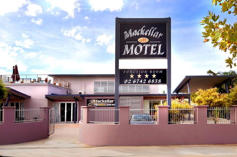 Mackellar Motel - Accommodation Sunshine Coast 0