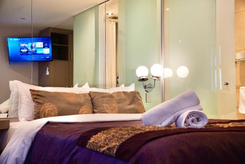 Melbourne ViVo - Accommodation Sunshine Coast 1