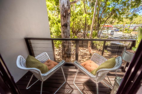 MARGARET FOREST RETREAT Apartment 129 - Located Within Margaret Forest, In The Heart Of The Town Centre Of Margaret River, Spa Apartment! - Accommodation Sunshine Coast 0