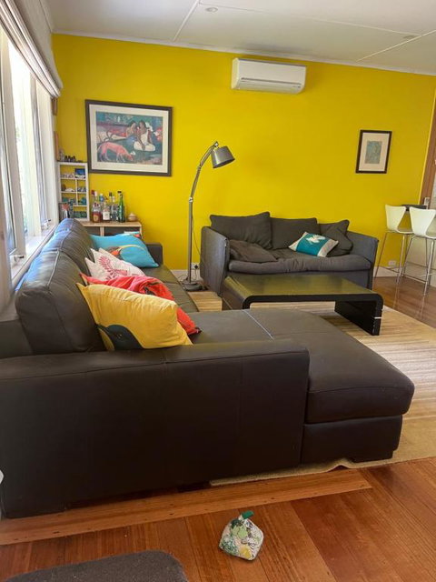 Mcrae Retro Beach House ! - Accommodation Sunshine Coast 0