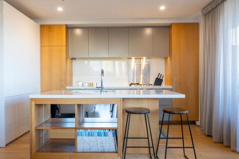 Mega Style Apartments The General - Accommodation Sunshine Coast 3