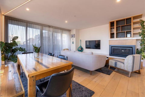 Mega Style Apartments The General - Accommodation Sunshine Coast 0