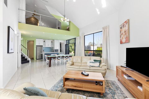 Merlot Verdelho Townhouses - Accommodation Sunshine Coast 0