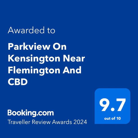 Melbourne Inner City Holiday Home Near CBD & Flemington - Accommodation Sunshine Coast 1