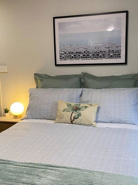 MEPLE, Tiny Home, Pets, Walk2Food, WiFi, Bfast, - Accommodation Sunshine Coast 0