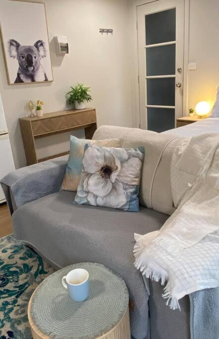 MEPLE, Tiny Home, Pets, Walk2Food, WiFi, Bfast, - Accommodation Sunshine Coast 2