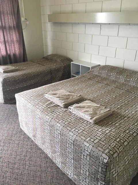 Monto Colonial Motor Inn - Accommodation Sunshine Coast 3