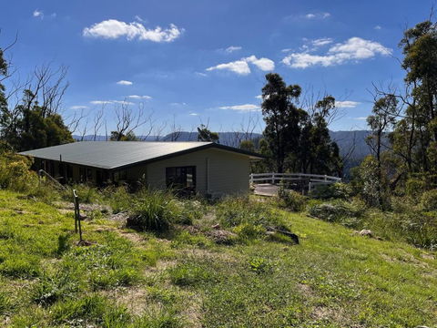 Mountain Tranquility - Accommodation Sunshine Coast 0