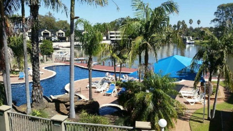 Mulwala Lakeside Apartment - Accommodation Sunshine Coast 3
