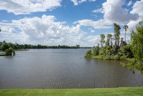 Mulwala Lakeside Apartment - Accommodation Sunshine Coast 1