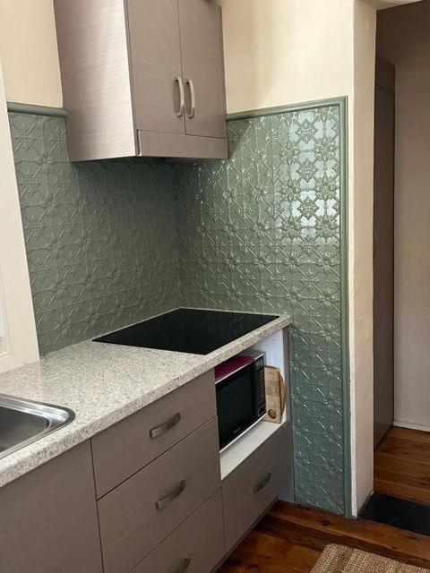 MURRUMBURRAH ARTHOUSE APARTMENTS - Accommodation Sunshine Coast 3