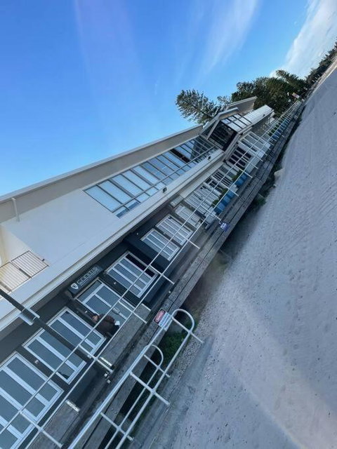 NEW Furnish, 3 Min SYD Airport, 1 Min Walk Beach - Accommodation Sunshine Coast 1