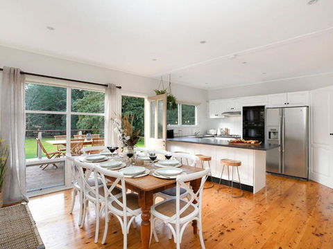 Newbury Haven - Accommodation Sunshine Coast 2