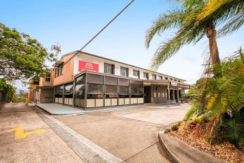 Nightcap At Camp Hill Hotel - Accommodation Sunshine Coast 3