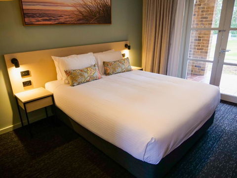 Nightcap At Hinterland Hotel Nerang - Accommodation Sunshine Coast 2