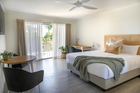 Noosa Heads Motel - Accommodation Sunshine Coast 2