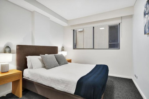 North Sydney Corporate Apartment MIL2251106 - Accommodation Sunshine Coast 2