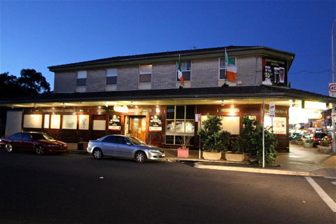 Northern Star Hotel - Accommodation Sunshine Coast 0