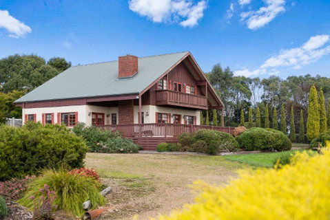 Northway Downs Estate Vineyard - Accommodation Sunshine Coast 1
