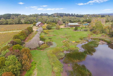 Northway Downs Estate Vineyard - Accommodation Sunshine Coast 2
