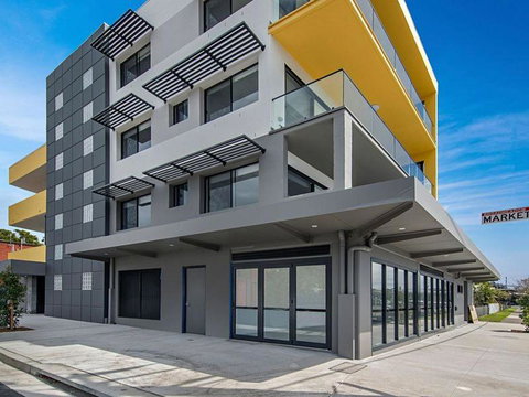 Nouveau On Young - Accommodation Sunshine Coast 0