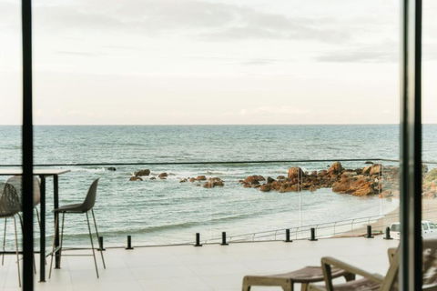 Novo Luxury Apartment Penguin Accommodation Itas - Accommodation Sunshine Coast 2