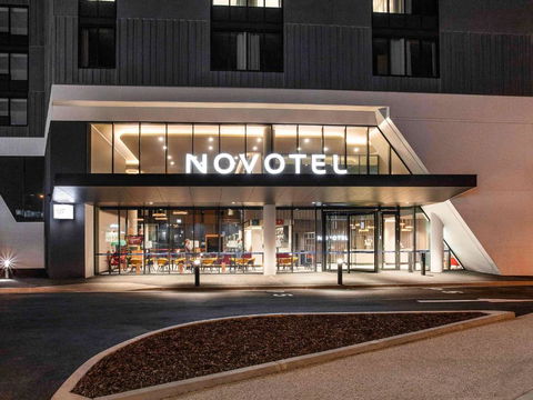 Novotel Devonport - Accommodation Sunshine Coast 0
