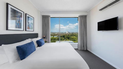 Oaks Brisbane On Margaret Suites - Accommodation Sunshine Coast 2