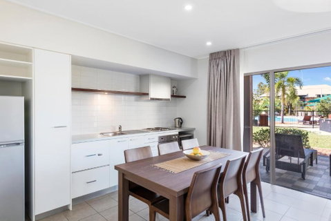 Oaks Cable Beach Resort - Accommodation Sunshine Coast 3