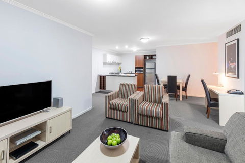 Oaks Brisbane Lexicon Suites - Accommodation Sunshine Coast 2