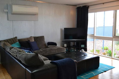 Ocean Breeze - Accommodation Sunshine Coast 1