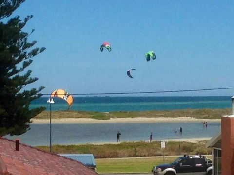 Ocean Vista Beach Stay - Accommodation Sunshine Coast 2