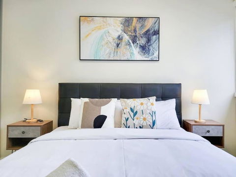 One Bedroom Apartment Walk To Gordon Train Station - Accommodation Sunshine Coast 2