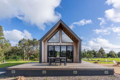 Ovata - Country To Coast - Accommodation Sunshine Coast 0