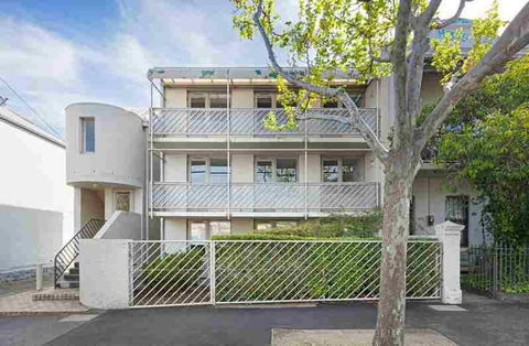 Ozi Village Cardigan - Accommodation Sunshine Coast 3