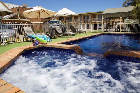 Paddlewheel Motel - Accommodation Sunshine Coast 0