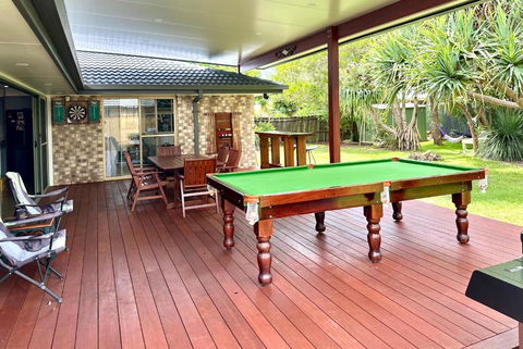 Pandanus Paradise. Newly Renovated 4 Bedroom Home - Accommodation Sunshine Coast 1