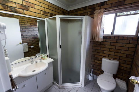Park House Motor Inn - Accommodation Sunshine Coast 2
