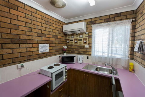 Park House Motor Inn - Accommodation Sunshine Coast 1