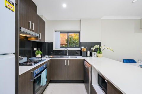 Parramatta New 2Bedroom Apt Close To TrainShoping - Accommodation Sunshine Coast 3