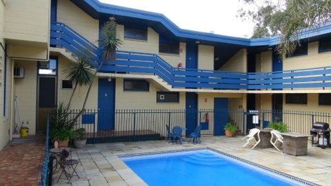 Pathfinder Motel - Accommodation Sunshine Coast 0