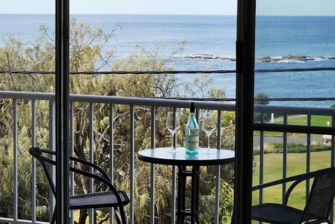 Penthouse Apartment Ocean Views - Accommodation Sunshine Coast 0