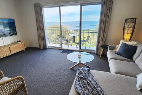 Penthouse Apartment Ocean Views - Accommodation Sunshine Coast 1