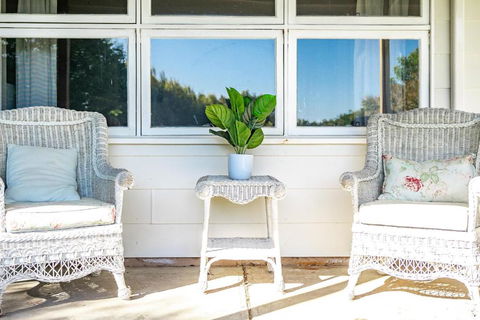 Peaceful Seaside Cottage - Accommodation Sunshine Coast 1