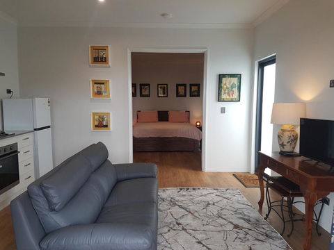 Pemberton Japanese Garden Studio - Accommodation Sunshine Coast 2