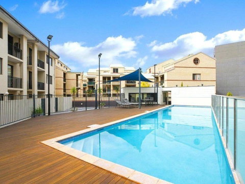 Play & Stay On Hay - Sleeps 2 Or 4 - Accommodation Sunshine Coast 2