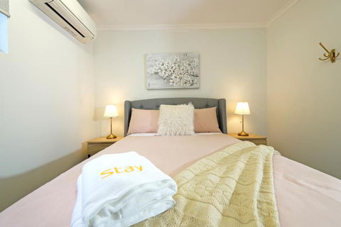 Pet Friendly Well-appointed 3BM Retreat Parking Netflix - Accommodation Sunshine Coast 1