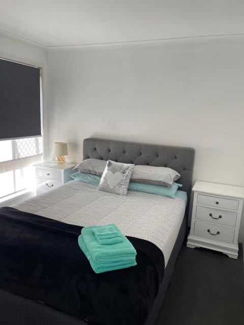 Pets Welcome Central And Convenient - Accommodation Sunshine Coast 3