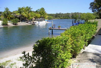 Peza Place 3 Peza Court 5 with Accommodation Sunshine Coast